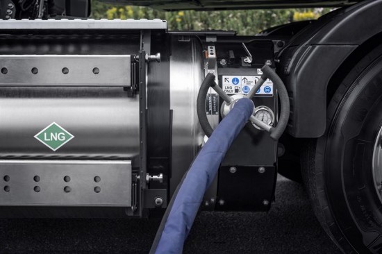Replacing diesel with liquefied natural gas or biogas