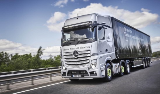 The new Mercedes-Benz Actros: Improved safety, efficiency and connectivity for UK operators