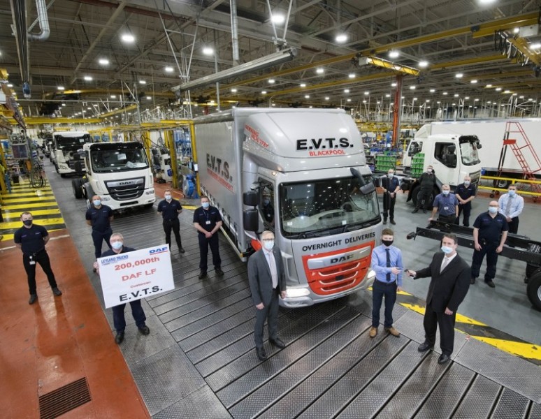 Leyland Trucks rolls-out 200,000th DAF LF