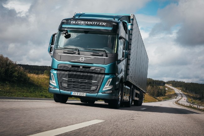 Volvo Trucks wins award for outstanding design quality of its new Volvo FM model