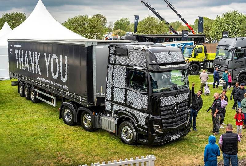 Mercedes-Benz turns up the Truckfest volume as ultra-quiet Actros L makes its UK debut