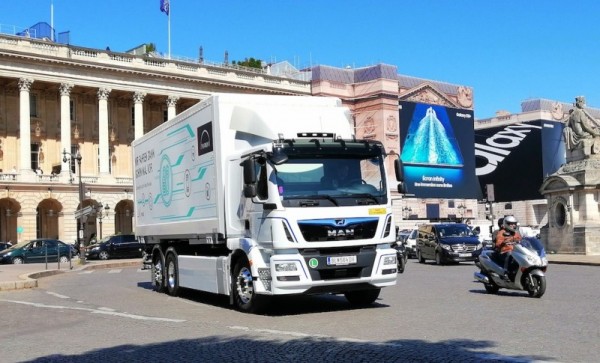 MAN Trucks produces small production run of all-electric trucks