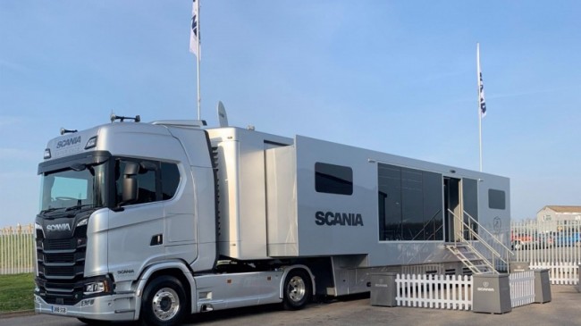 Scania takes to the road to give back to #TransportHeroes